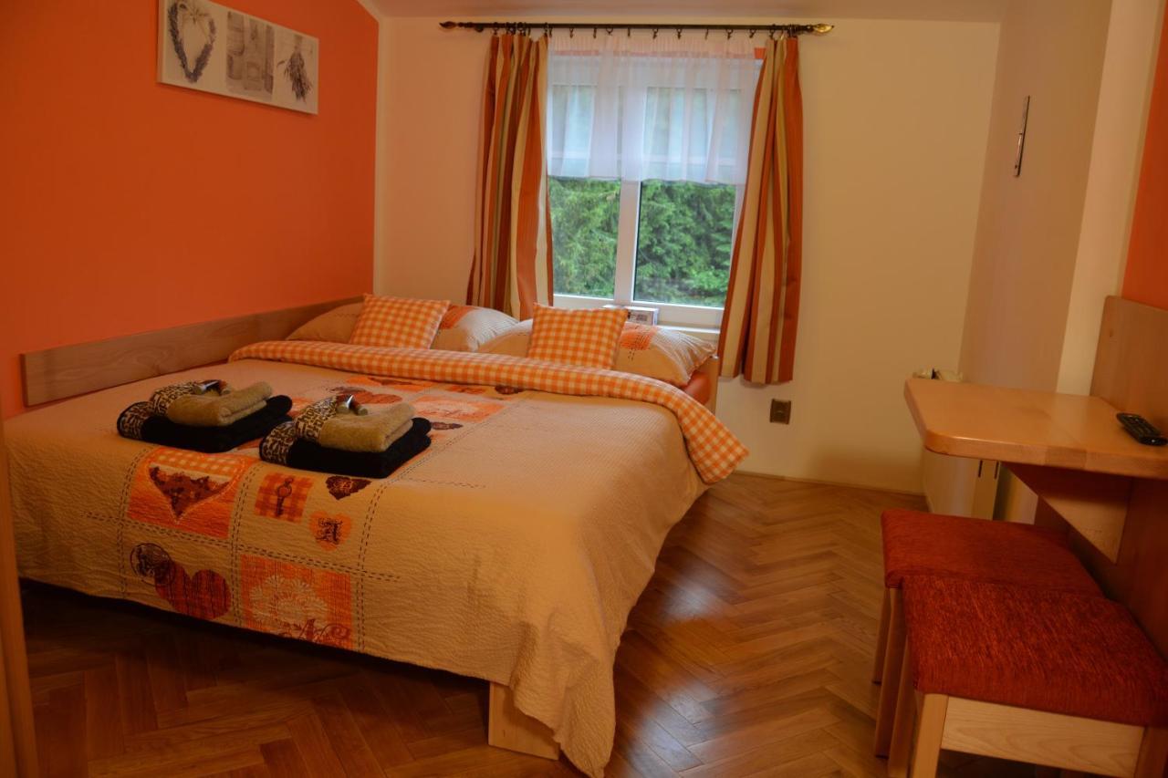 Horska Chata Milire Pec pod Sněžkou Extérieur photo